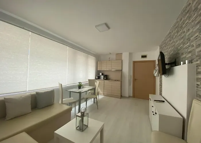 Itta 05 Sunny Апартаменты Солнечный берег