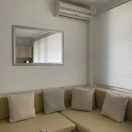 Itta 05 Sunny Apartment *