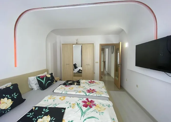 Itta 05 Sunny Apartman *