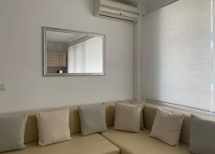 Itta 05 Sunny Apartman *