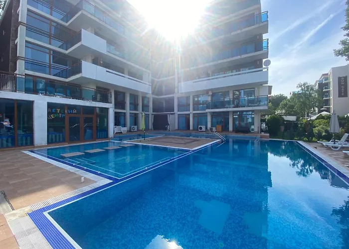 Itta 05 Sunny Napospart